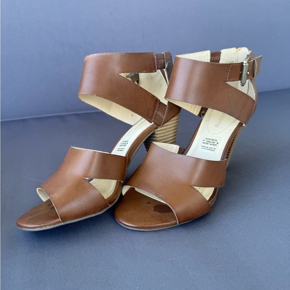 Liz Claiborne Shoes - Liz Claiborne heels